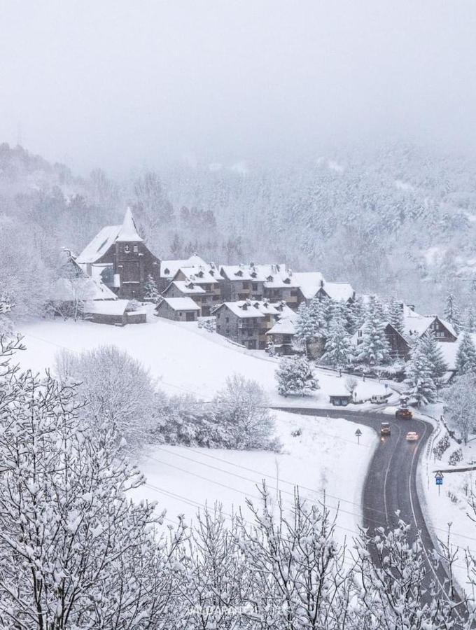 Tredos, Casa Adosada. Baqueira Lejlighed Eksteriør billede